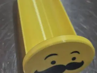 Pringles Chips Slider Tray with a Functional Lid