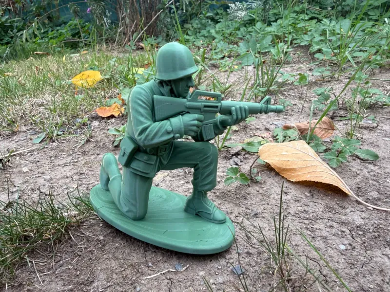 Soldat détaillé sur socle