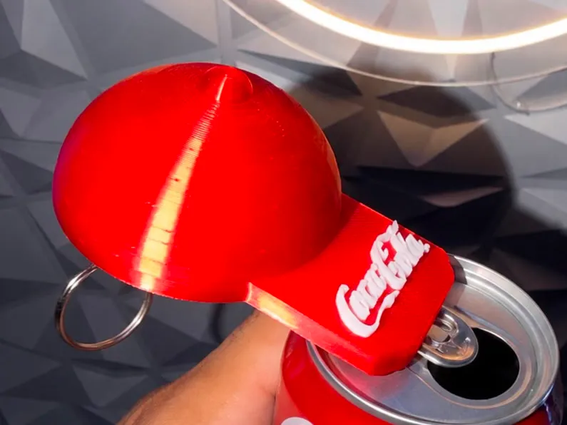 3-in-1 Coca-Cola-Kappen-Schlüsselanhänger