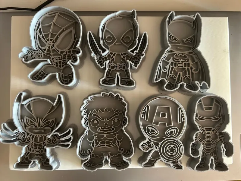 corta galletas superheroes