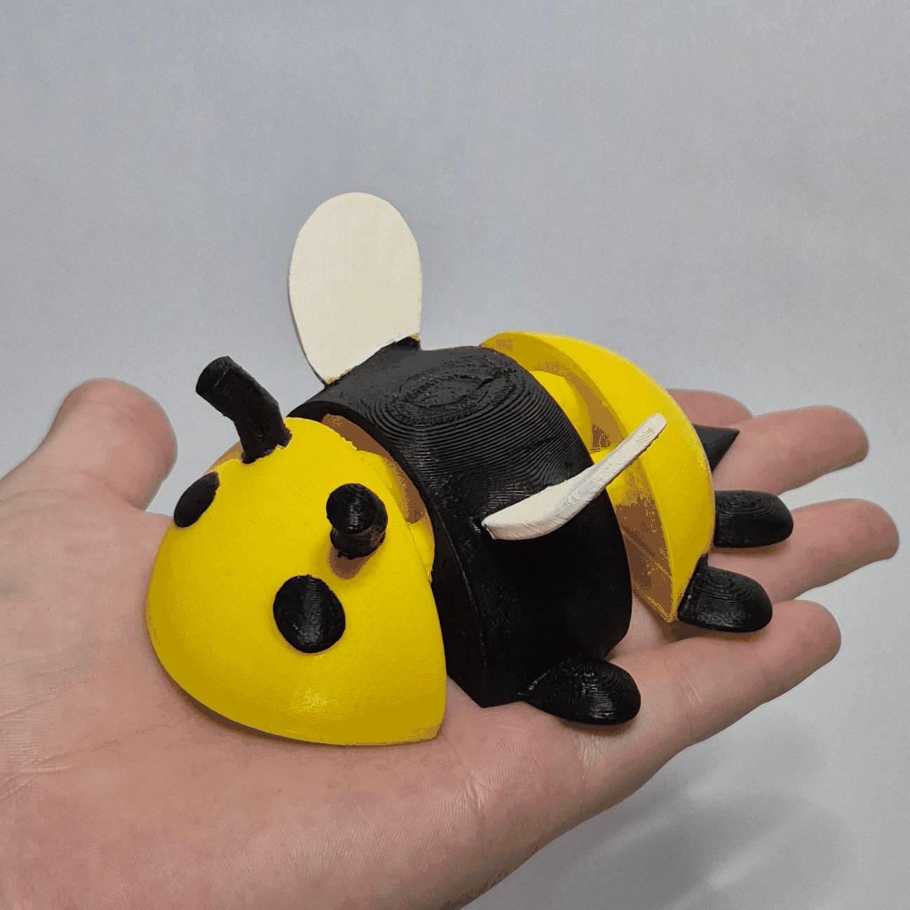 Palm Sized Articulated Bumble Bee!