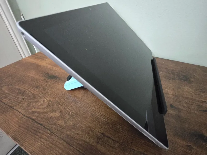 Großer Tablet-Ständer