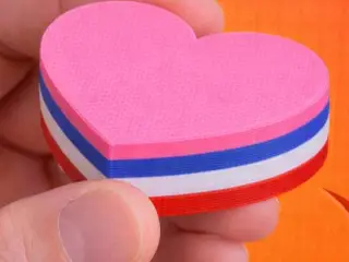 Multicolor Heart Test