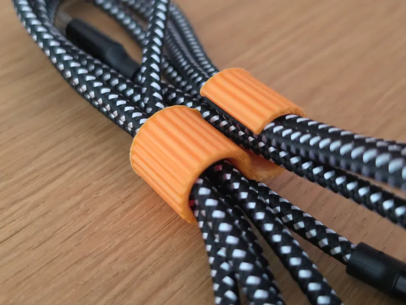 Kabel-Organizer USB A B C Kabel Organisation v3
