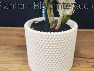 Planter - Intersected Blobs