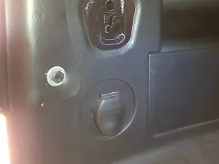 Pajero trunk hook