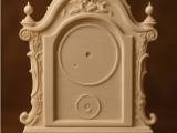 An elaborate mantlepiece clock-0