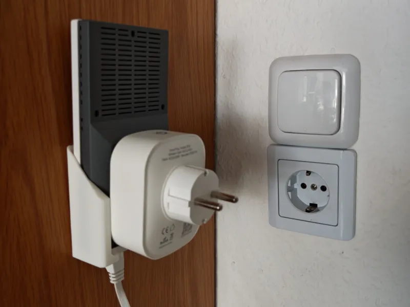 Настенное крепление для Fritz Repeater 1750E