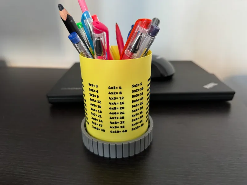 Foldable Pencil Holder