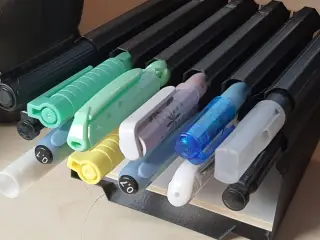 Simple Vasemode Pen Holders.