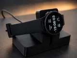 Samsung Galaxy Watch 4 charging dock stand-0