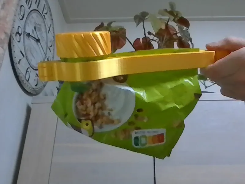 clip bag