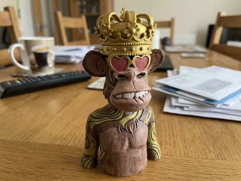 NFT Pop-Art Monkey King Desk Mascot