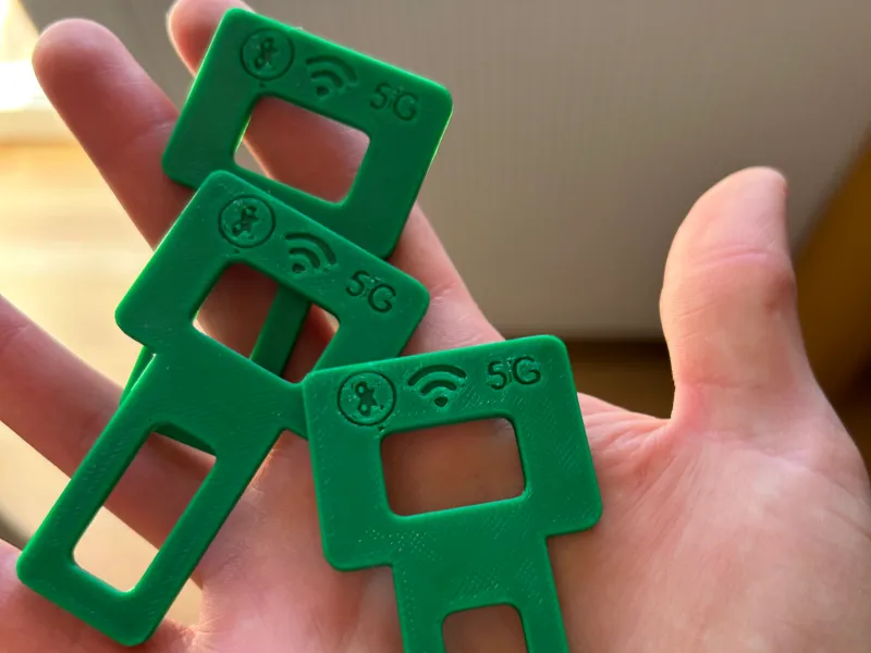 Funny "Wireless" Seat Belt Plugs (WiFi / BT / 5G Edition)