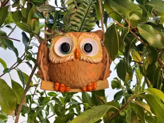 OWL SWING PLANTER