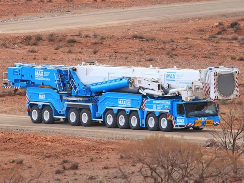 Liebherr LTM 11200