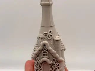 Frostpop Bottle Cottage