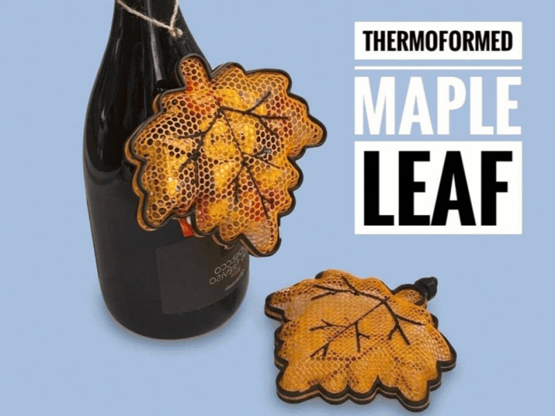 Thermoformed maple leaf - candy container