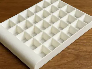 ICE CUBE TRAY