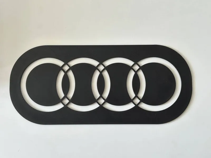 Stencil per dettagli su tappetini auto con logo Audi