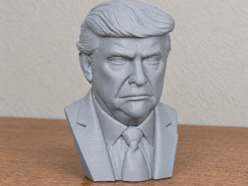 Busto de Donald Trump