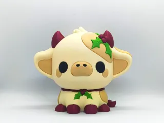 Kawaii Cow - Holly Leaf