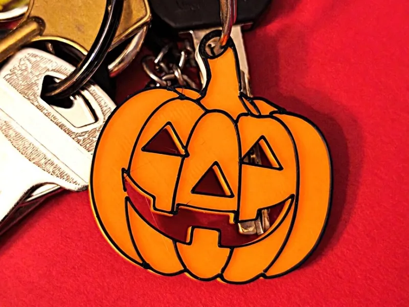 HALLOWEEN PUMPKIN KEYCHAIN