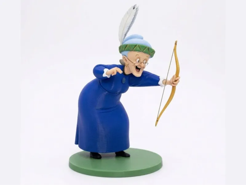 Abuelita sorprende a silvestre-