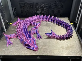 Nidhögg - Articulated Dragon