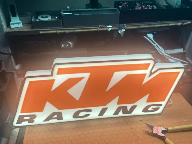 KTM Racing lightbox
