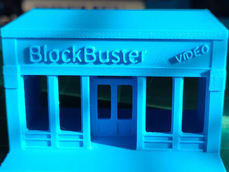 N Gauge Blockbuster rent shop