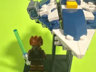 Lego Microfighter Stand