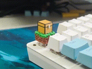 Çim Blok Sandık Tuş Başlığı