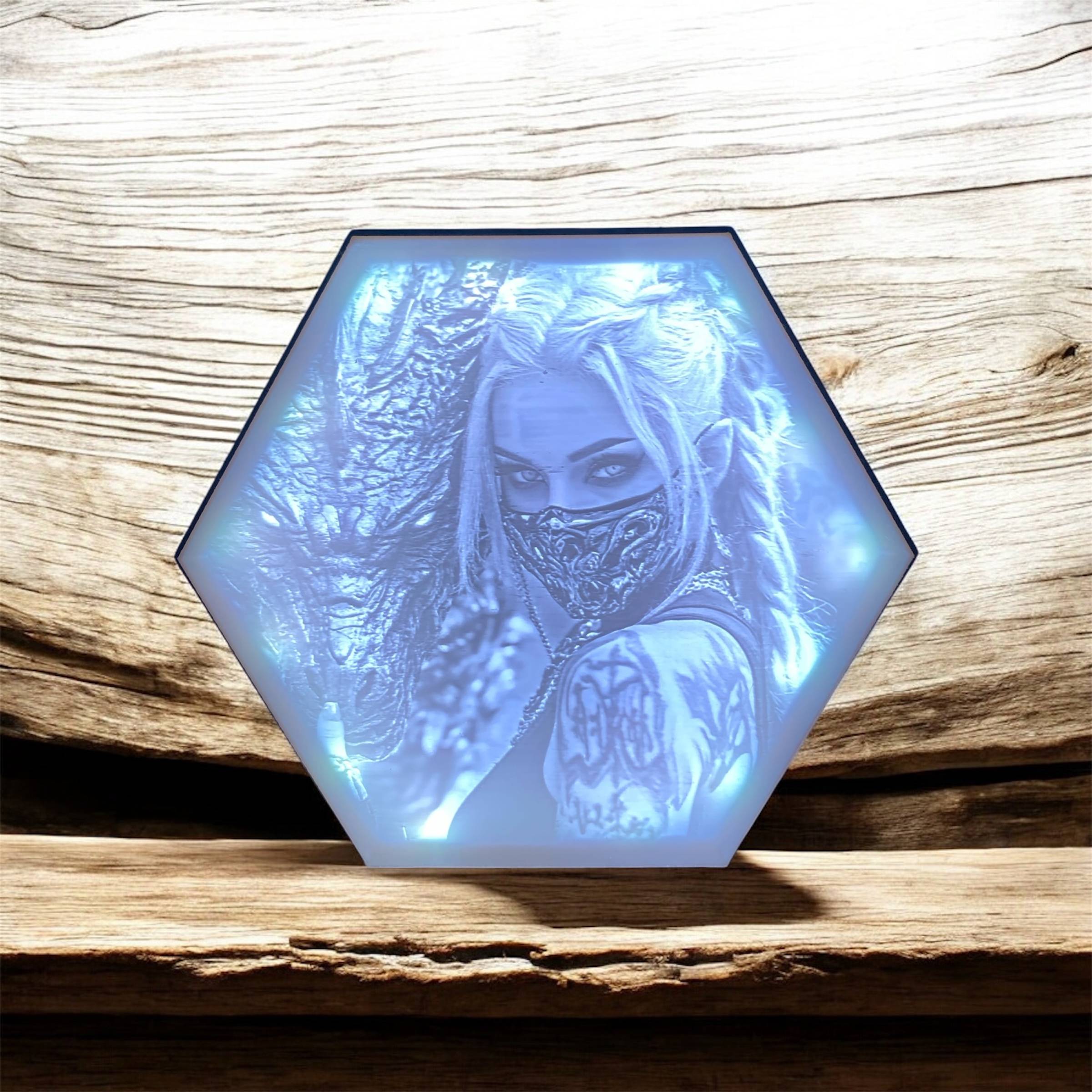 Hexagon Lamp LED RGB - Dragon Girl 001