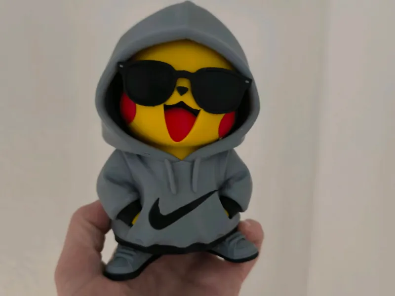 Figurina Pikachu in Stile Street