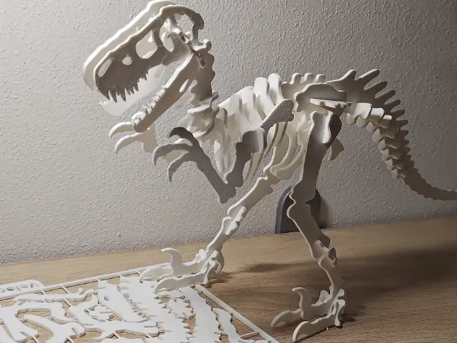 Velociraptor Kit Card