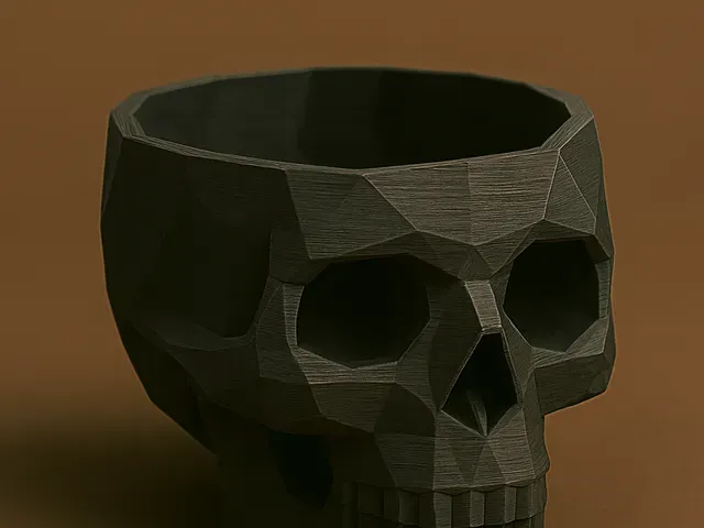 Realistic low-poly Skull Candy
