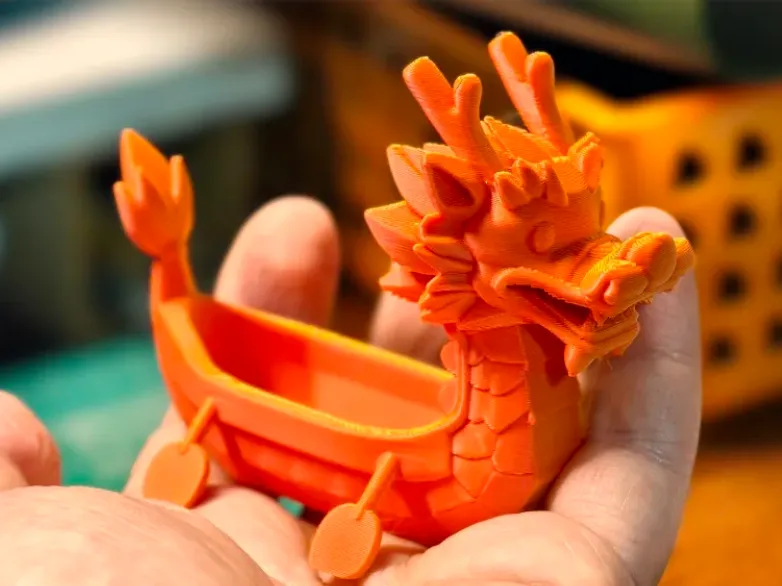 Festa delle Barche Drago|Adorabile barca drago nel palmo della mano