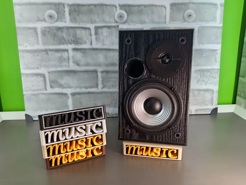 BOOKSHELF SPEAKER STANDS