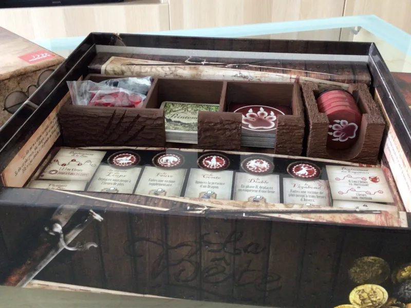 BOÎTES POUR LE JEU DE SOCIÉTÉ "LA BÊTE"