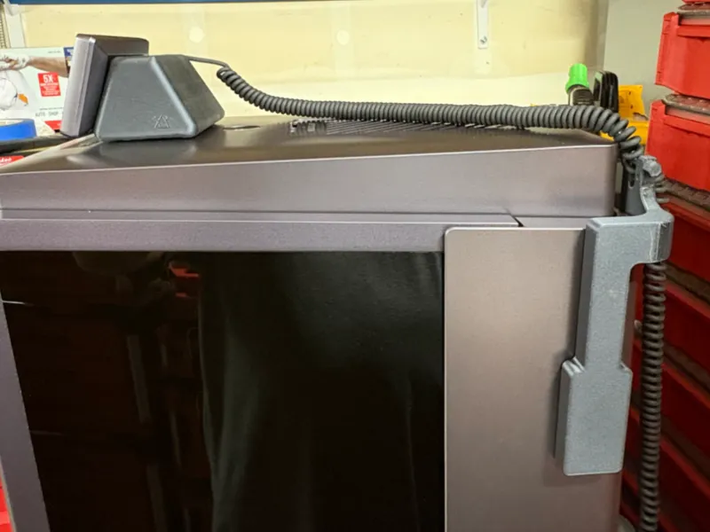 Supporto di controllo Falcon T1 v4 con ancoraggio per cavi