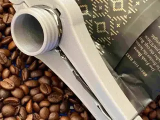 Coffee beans clip
