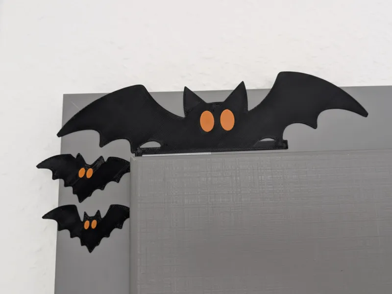 飛ぶコウモリコーナーデコ 🦇🌌