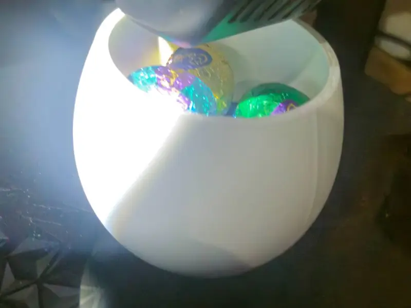 hollow easter egg fill with chocolate