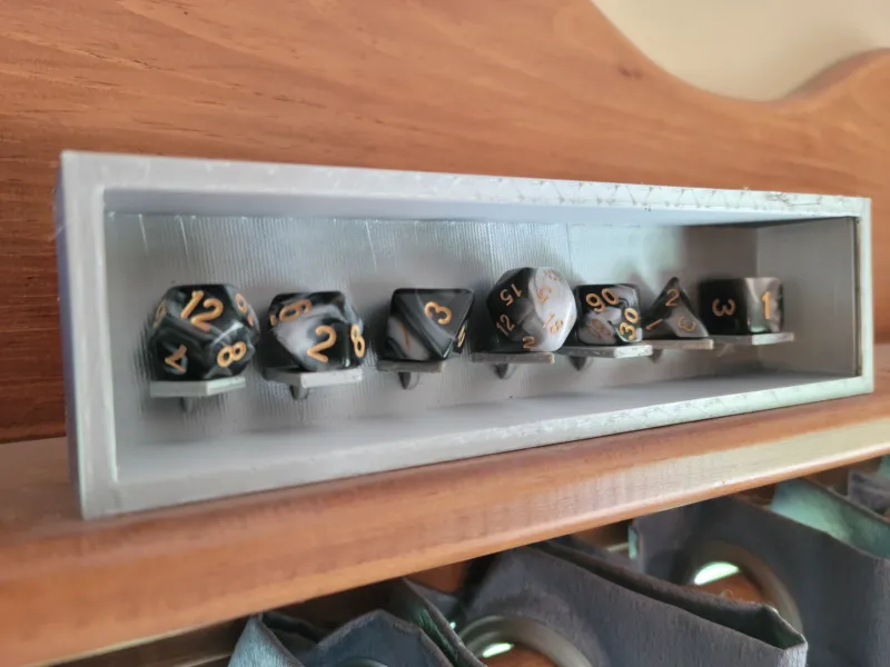Présentoir à dés D&D horizontal