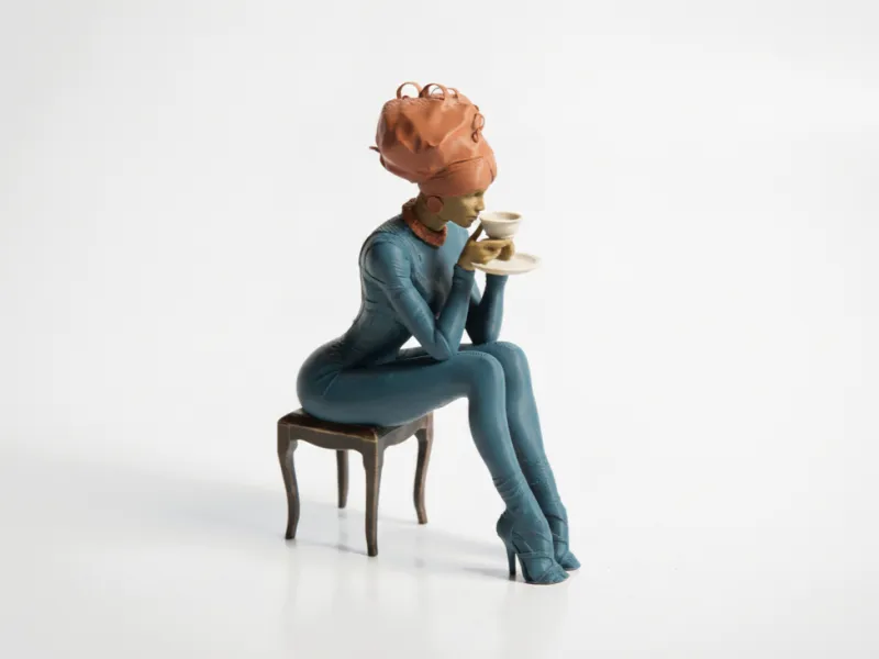Elegant Lady Tea Time Figurine 3D Printable