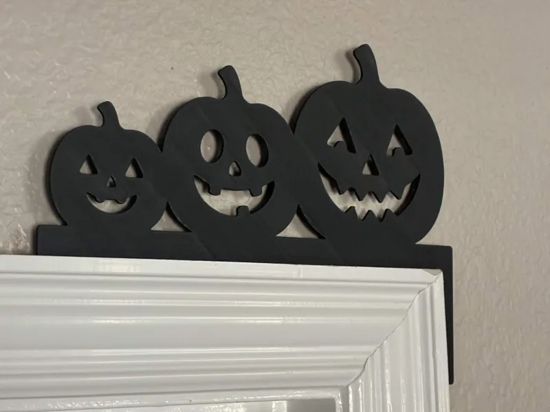 Decorazione per porta di Halloween a forma di zucca - Stampa facile