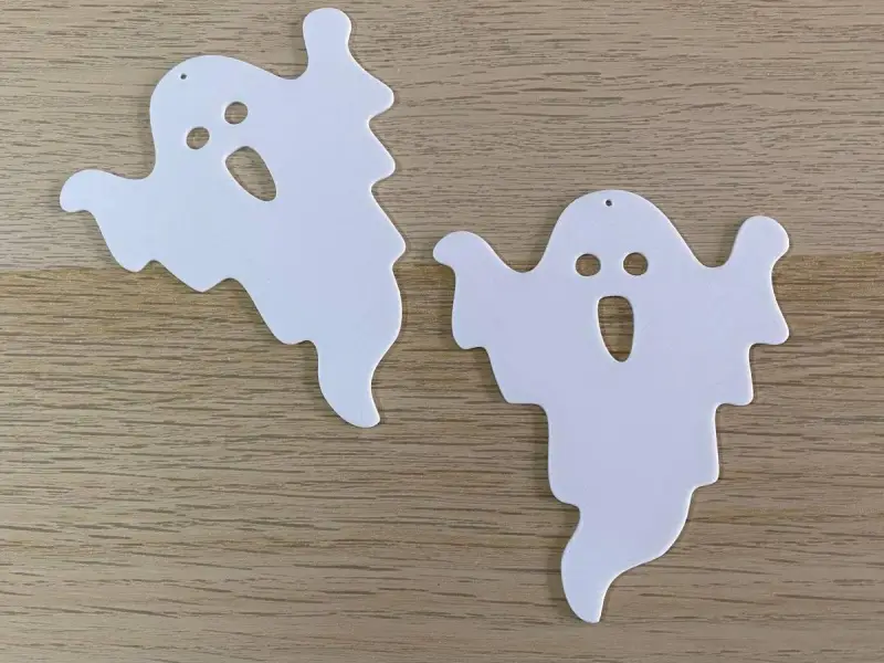 Dark ghosts