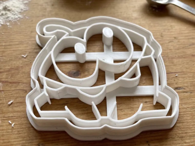 Cookie Cutter Om Nom