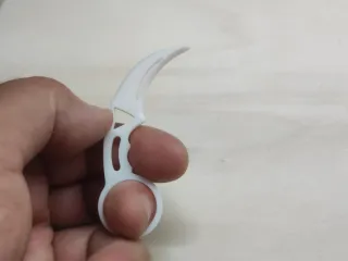 Kerambit spin